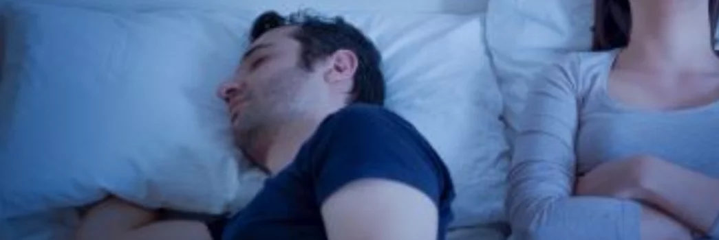 Levegő után kapkodva ébred? Ezért veszélyes az alvási apnoé